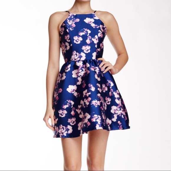 Nordstrom Dresses & Skirts - Nordstrom NWT Nine Britton navy/pink floral dress
